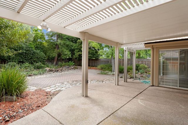 4021 Tilden Dr, Roseville, CA 95661