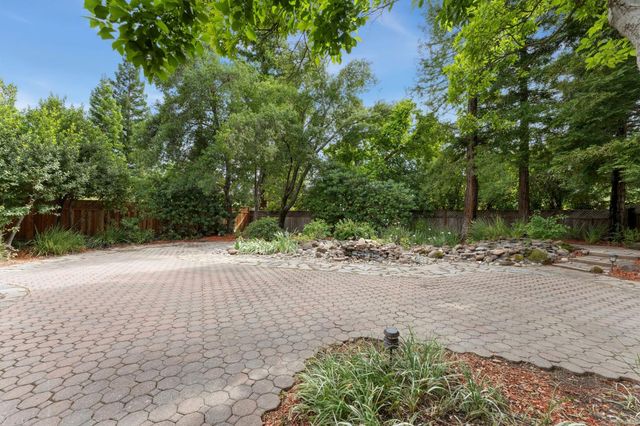 4021 Tilden Dr, Roseville, CA 95661