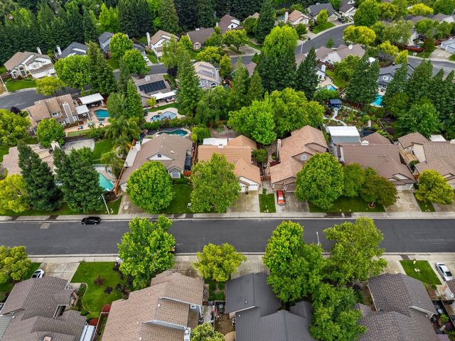 4021 Tilden Dr, Roseville, CA 95661