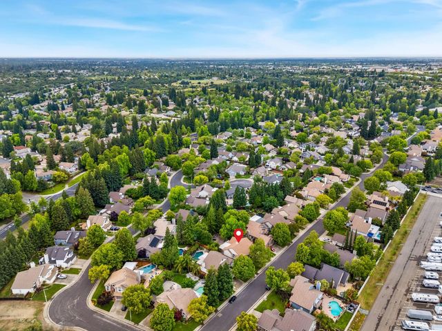 4021 Tilden Dr, Roseville, CA 95661