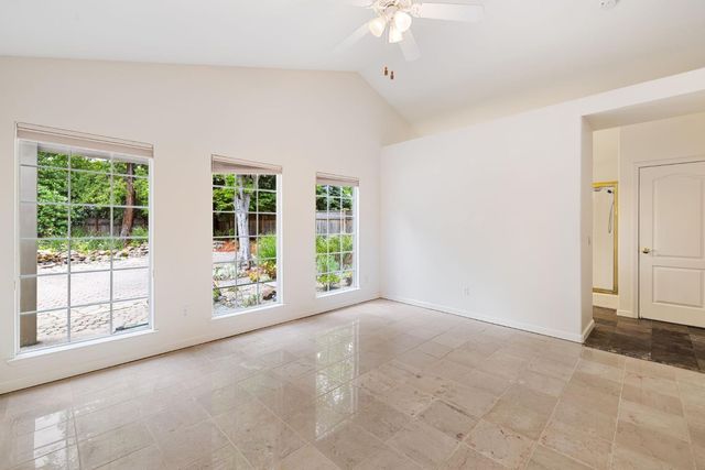 4021 Tilden Dr, Roseville, CA 95661