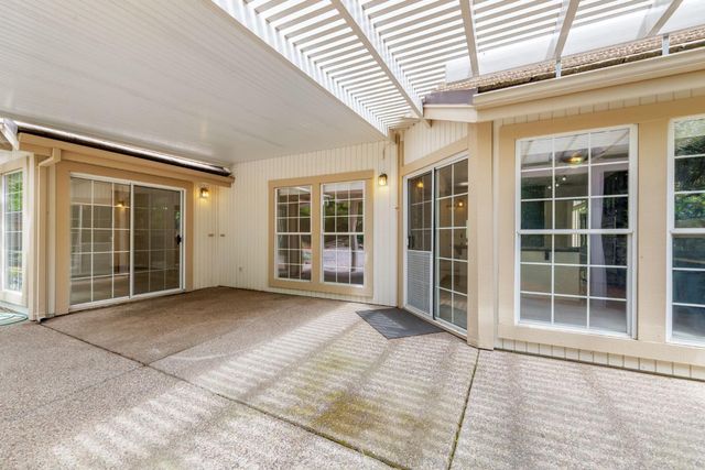 4021 Tilden Dr, Roseville, CA 95661