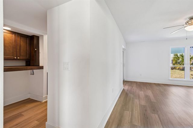 1 WINDRUSH BOULEVARD 23, Indian Rocks Beach, FL 33785