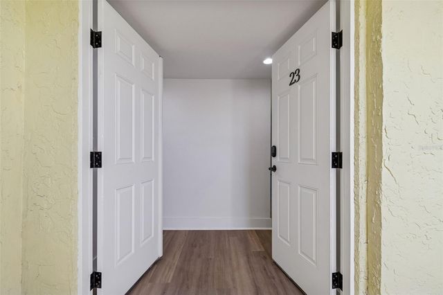 1 WINDRUSH BOULEVARD 23, Indian Rocks Beach, FL 33785