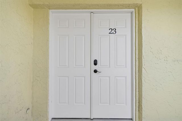 1 WINDRUSH BOULEVARD 23, Indian Rocks Beach, FL 33785