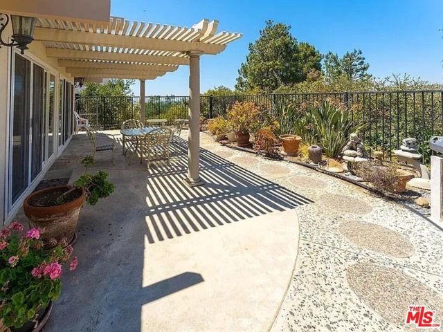 11318 Dona Lisa Drive ., Studio City (los Angeles), CA 91604