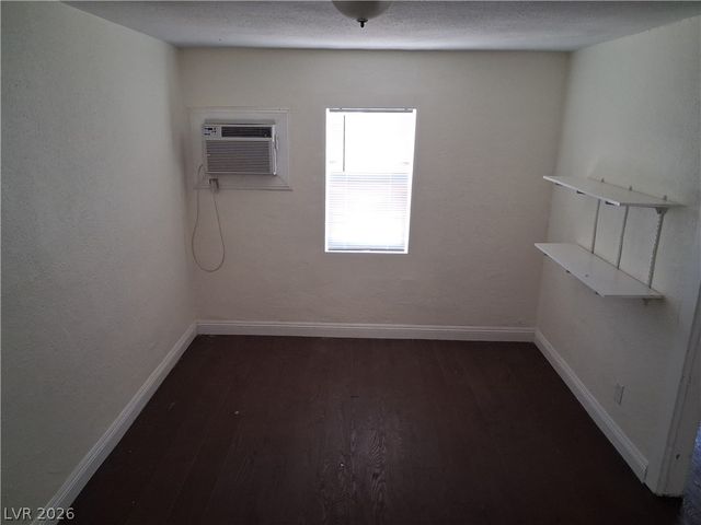 413 West Van Buren Avenue 8, Las Vegas, NV 89106
