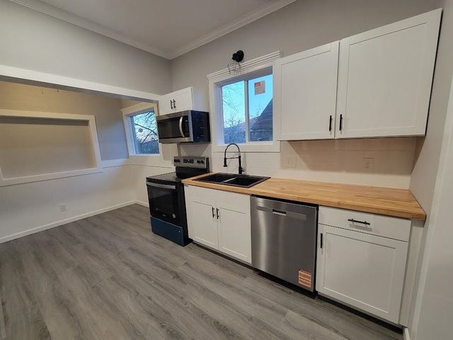 121 N Lake St, Tekoa, WA 99033