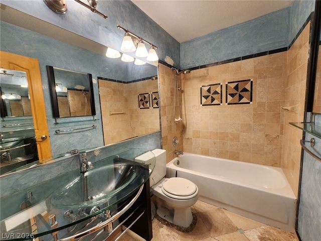 328 Palisades Drive, Henderson, NV 89014