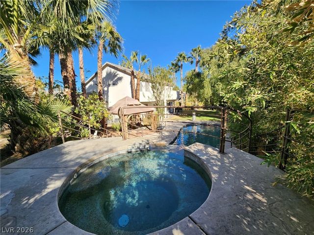 328 Palisades Drive, Henderson, NV 89014