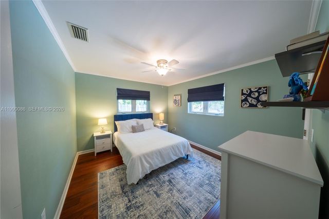 16445 SW 80th Ave, Palmetto Bay, FL 33157