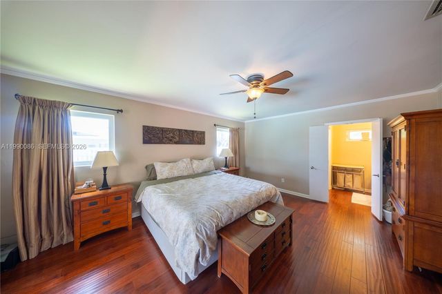 16445 SW 80th Ave, Palmetto Bay, FL 33157