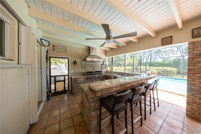 16445 SW 80th Ave, Palmetto Bay, FL 33157