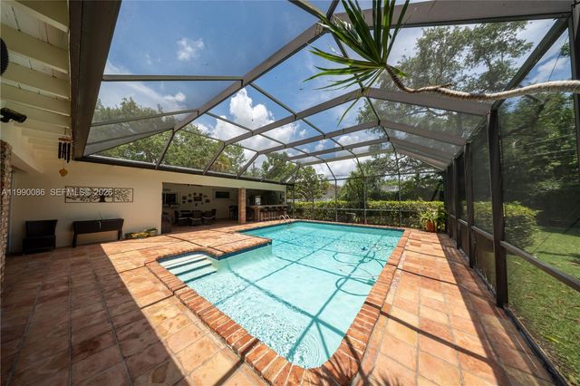 16445 SW 80th Ave, Palmetto Bay, FL 33157