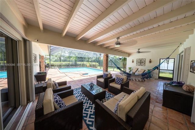 16445 SW 80th Ave, Palmetto Bay, FL 33157