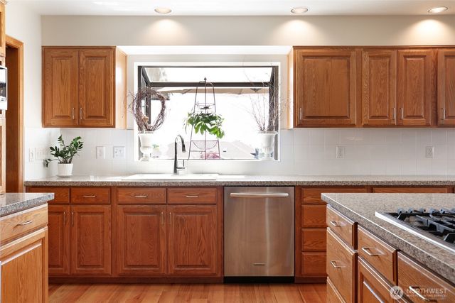 7610 Scenic Drive, Yakima, WA 98908