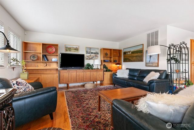 7610 Scenic Drive, Yakima, WA 98908