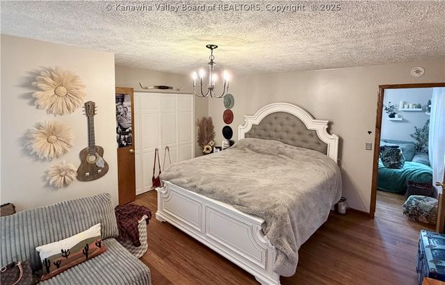 5961 Little Sandy Road, Elkview, WV 25071