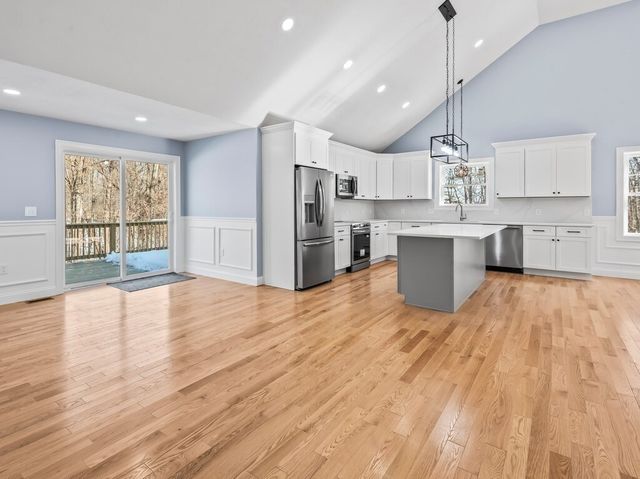 23 Orrison Street, Worcester, MA 01609