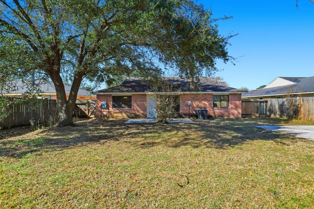 8330 Pebbledowne Drive, Houston, TX 77064