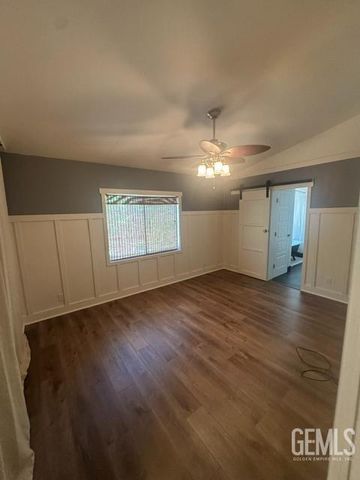 8536 Kern Canyon Road 56, Bakersfield, CA 93306