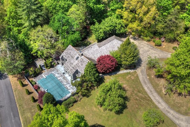 196 Westwoods Drive, Ellijay, GA 30540