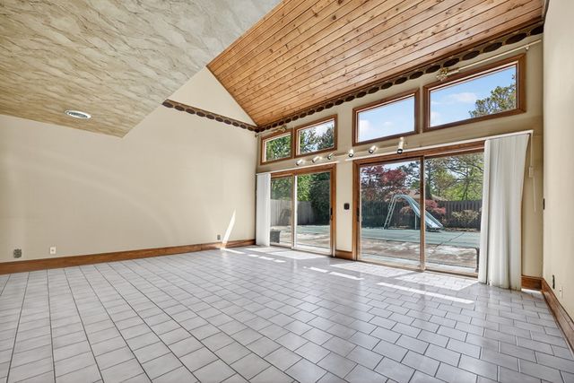 196 Westwoods Drive, Ellijay, GA 30540