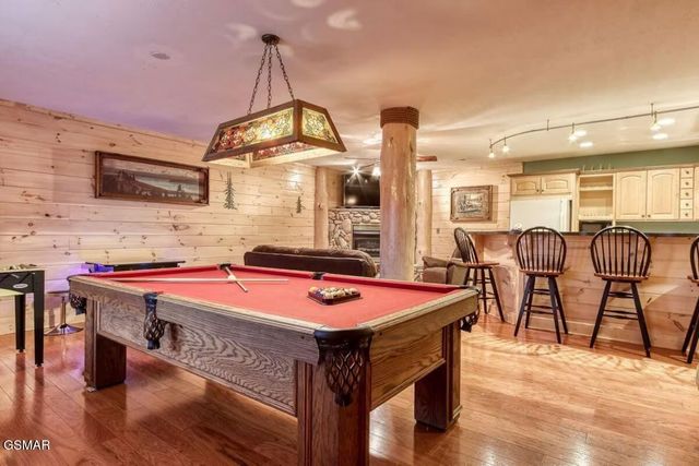1170 Lower Alpine Way, Gatlinburg, TN 37738