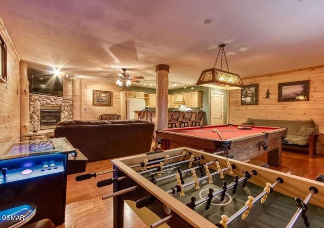 1170 Lower Alpine Way, Gatlinburg, TN 37738