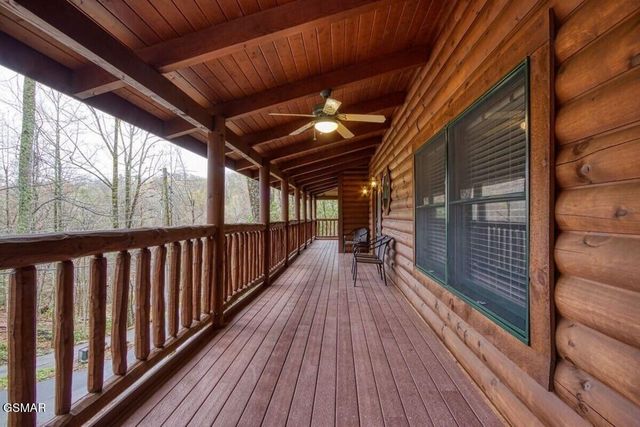 1170 Lower Alpine Way, Gatlinburg, TN 37738