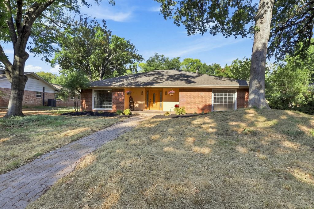 3904 Shady Valley Drive, Arlington, TX 76013 — photo 3