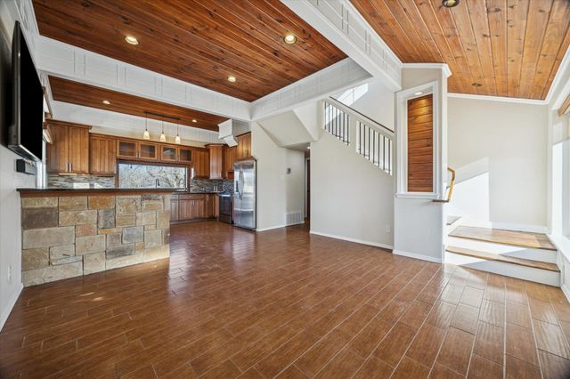 137 Hill Dr DR, Granite Shoals, TX 78654