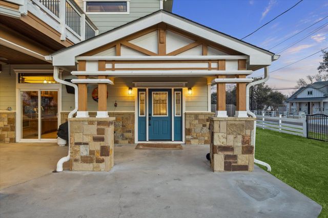 137 Hill Dr DR, Granite Shoals, TX 78654