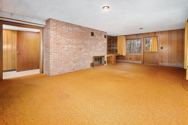 1700 Hillcrest Road, Saint Cloud, MN 56303