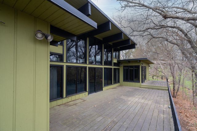 1700 Hillcrest Road, Saint Cloud, MN 56303