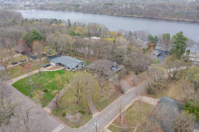 1700 Hillcrest Road, Saint Cloud, MN 56303