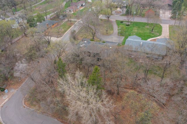 1700 Hillcrest Road, Saint Cloud, MN 56303