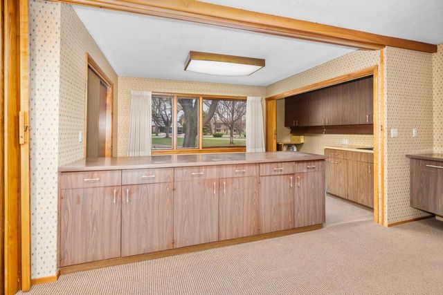1700 Hillcrest Road, Saint Cloud, MN 56303