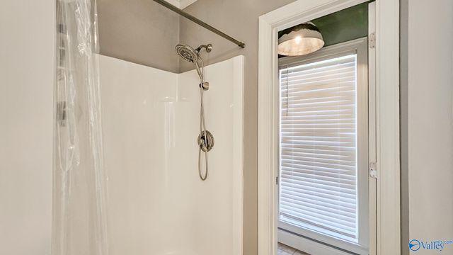 4804 SE Tomahawk Trail, Decatur, AL 35603