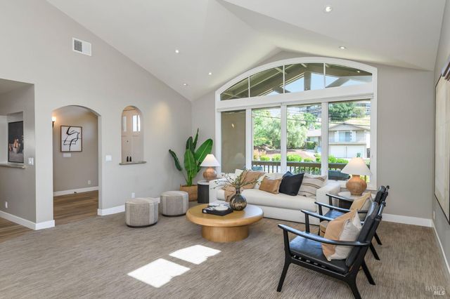 1783 Las Gallinas Ave, San Rafael, CA 94903