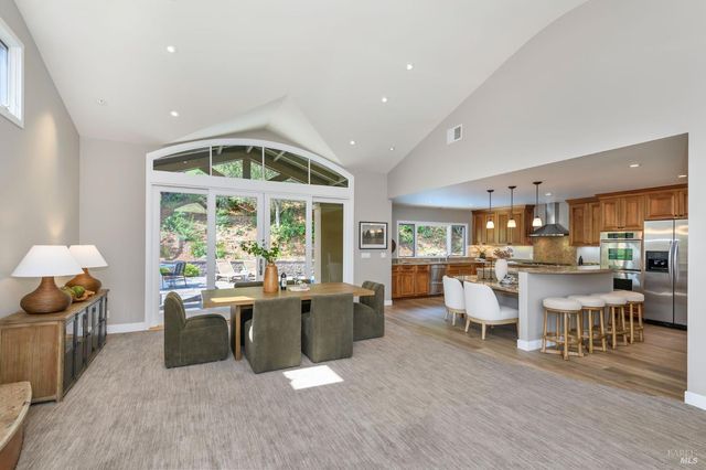 1783 Las Gallinas Ave, San Rafael, CA 94903