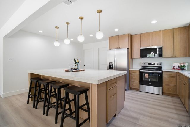 14110 OAKLAND MILLS, San Antonio, TX 78231