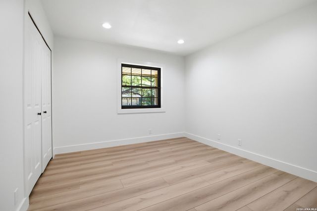 14110 OAKLAND MILLS, San Antonio, TX 78231