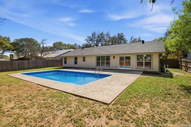 14110 OAKLAND MILLS, San Antonio, TX 78231