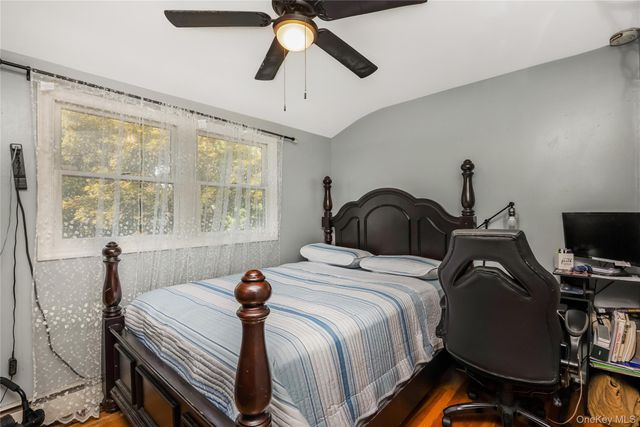6 Marlon Lane, Hauppauge, NY 11788