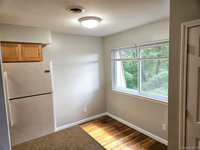 18 Pavilion Ridge Way 17, Suffern, NY 10901