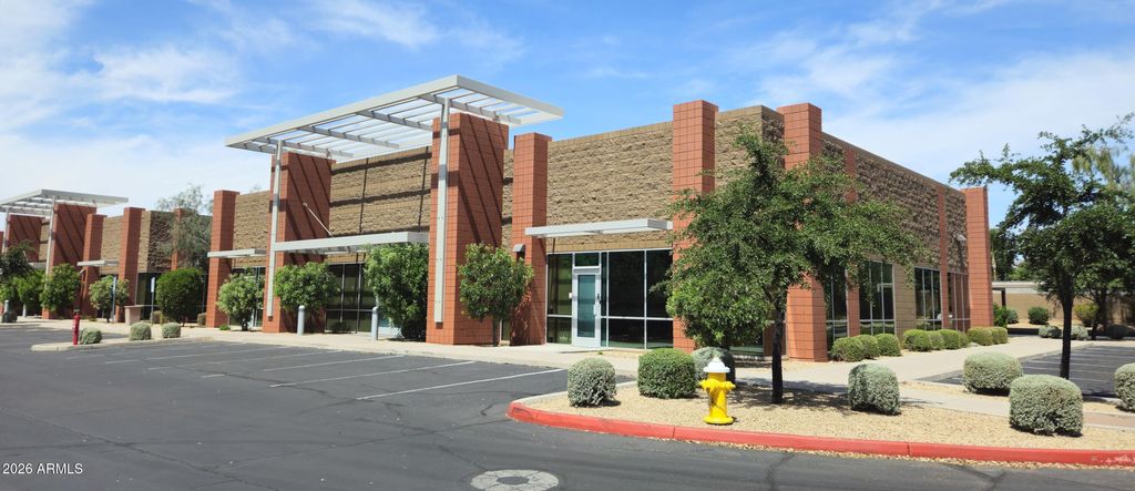4550 E BELL Road 142, Phoenix, AZ 85032 — exterior