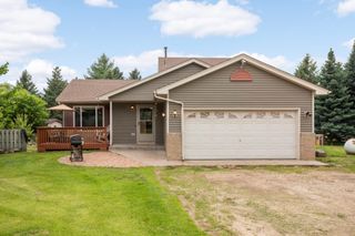 9005 349th Avenue NW, Wyanett Twp, MN 55371