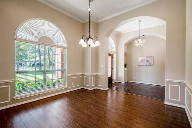 24 Wind River Drive, Conroe, TX 77384