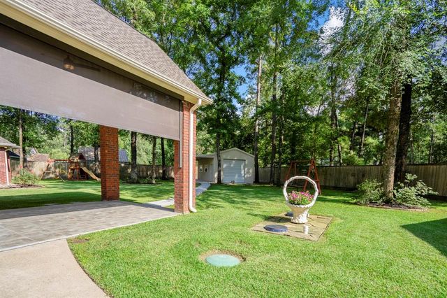24 Wind River Drive, Conroe, TX 77384
